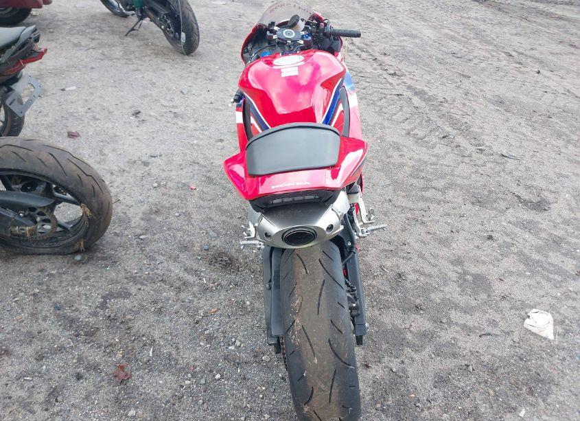 Photo 6 of 2024 Honda Cbr600 RR (VIN JH2PC40J1RK100400)