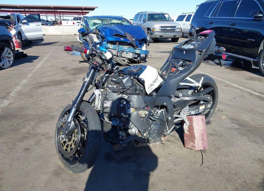 Photo 2 of 2019 Honda Cbr600 RR (VIN JH2PC40J9KK500016)