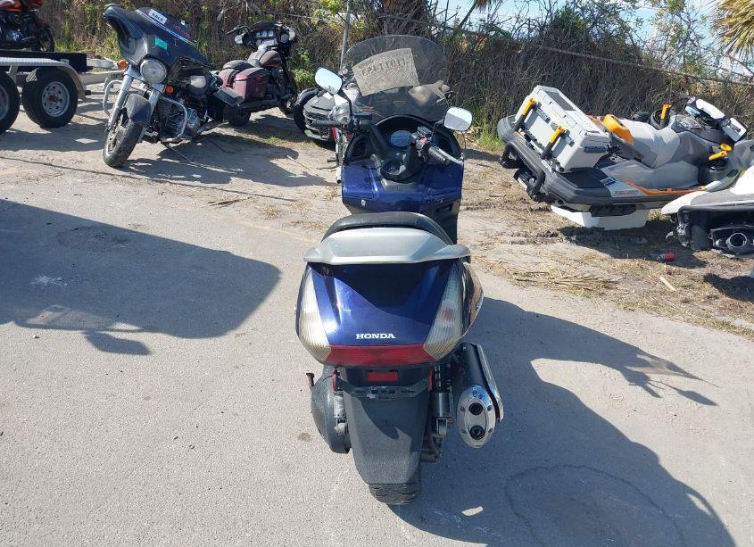 Photo 6 of 2006 Honda Fsc600 D (VIN JH2PF01106K400018)