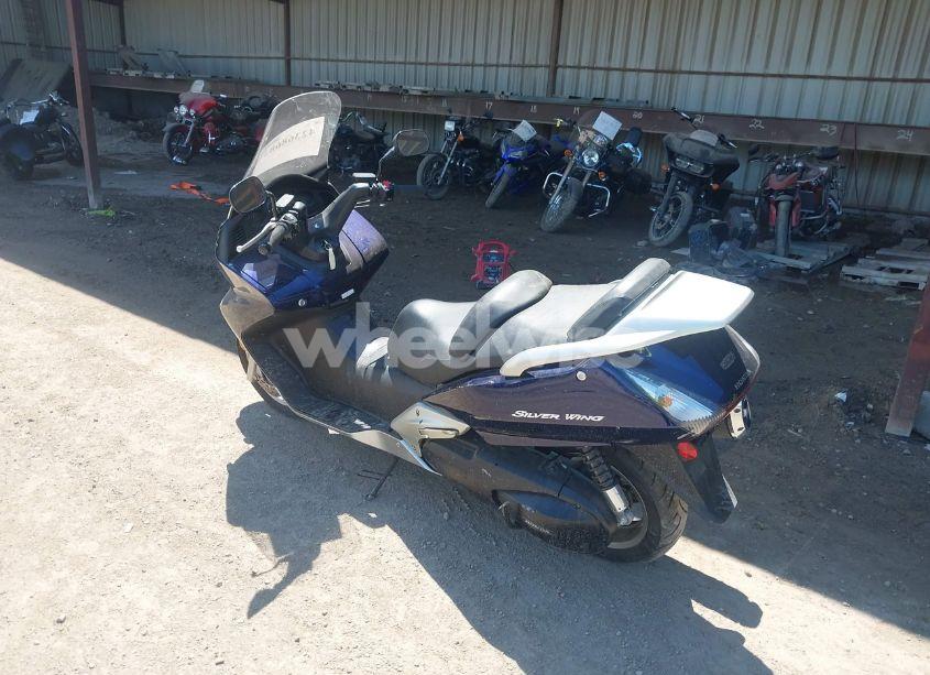 Photo 3 of 2006 Honda Fsc600 D (VIN JH2PF01166K400671)