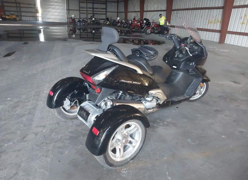 Photo 4 of 2013 Honda Fsc600 A (VIN JH2PF0148DK100413)