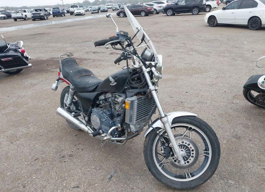 1982 Honda Vf750 C (VIN JH2RC0713CM022205) main photo