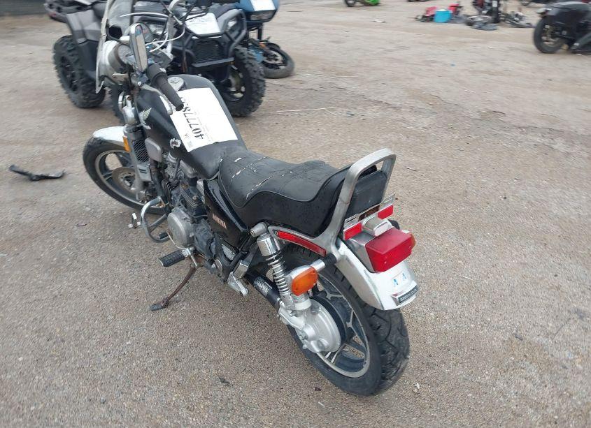 Photo 3 of 1982 Honda Vf750 C (VIN JH2RC0713CM022205)