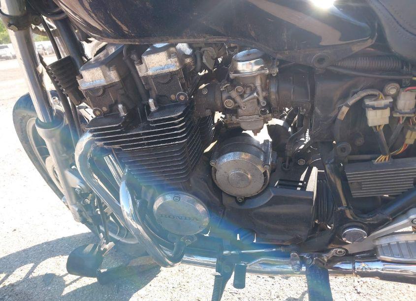 Photo 9 of 1983 Honda Cb650 SC (VIN JH2RC1300DM014924)