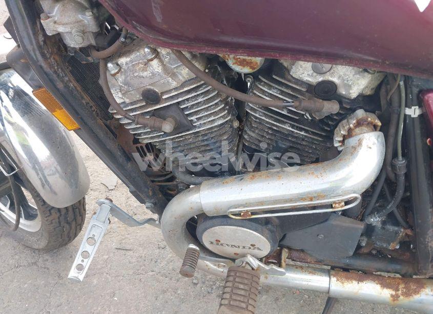 Photo 9 of 1983 Honda Vt750 (VIN JH2RC1400DM008734)