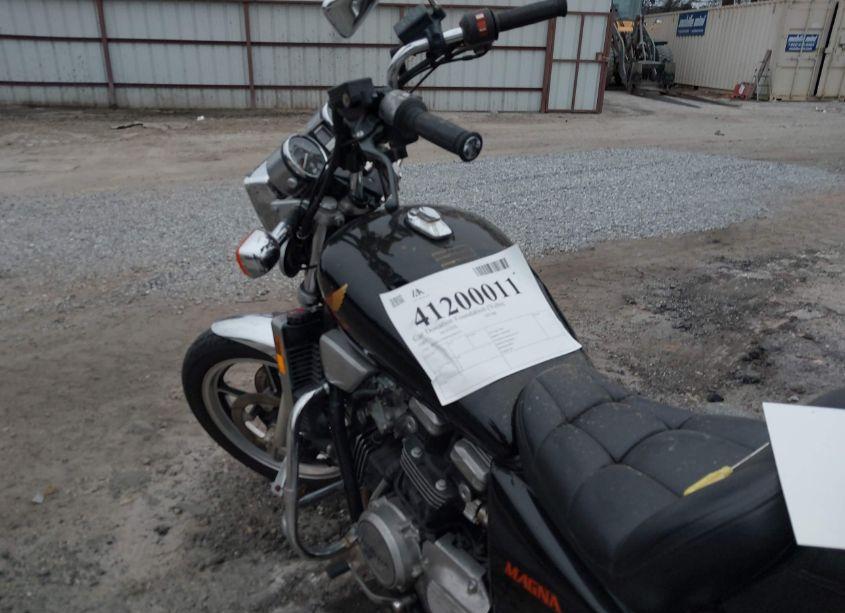 Photo 14 of 1985 Honda Vf700 C (VIN JH2RC2106FM106373)