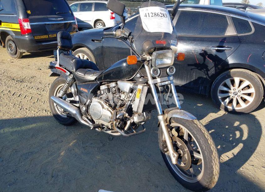 1986 Honda Vf700 C (VIN JH2RC2106GM203185) main photo