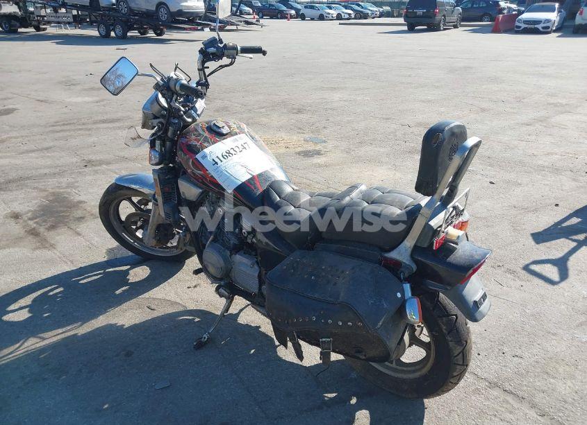 Photo 3 of 1986 Honda Vf700 C (VIN JH2RC2107GM205477)