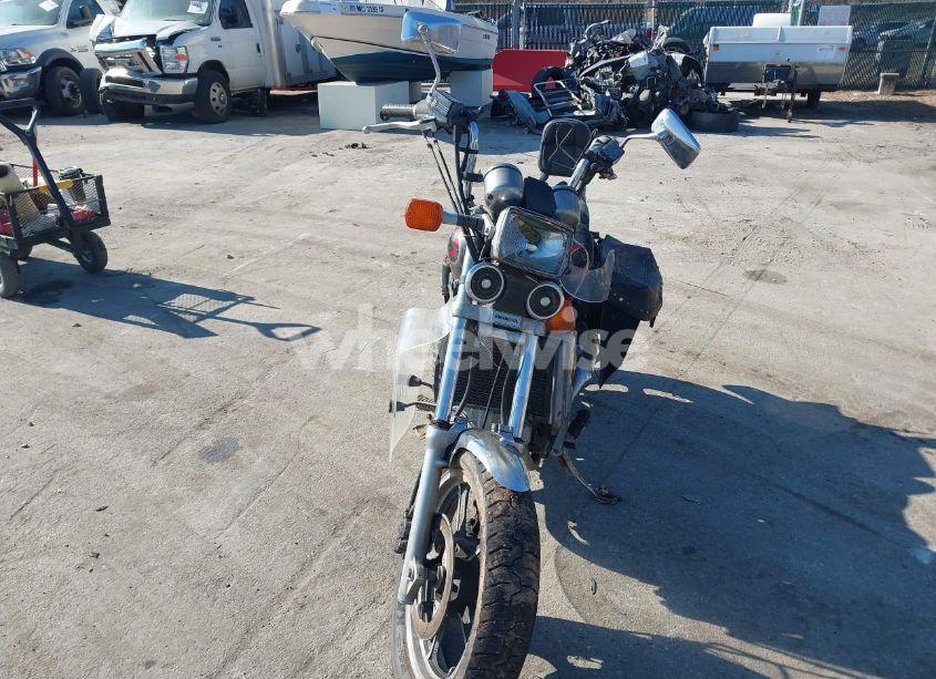 Photo 5 of 1986 Honda Vf700 C (VIN JH2RC2107GM205477)