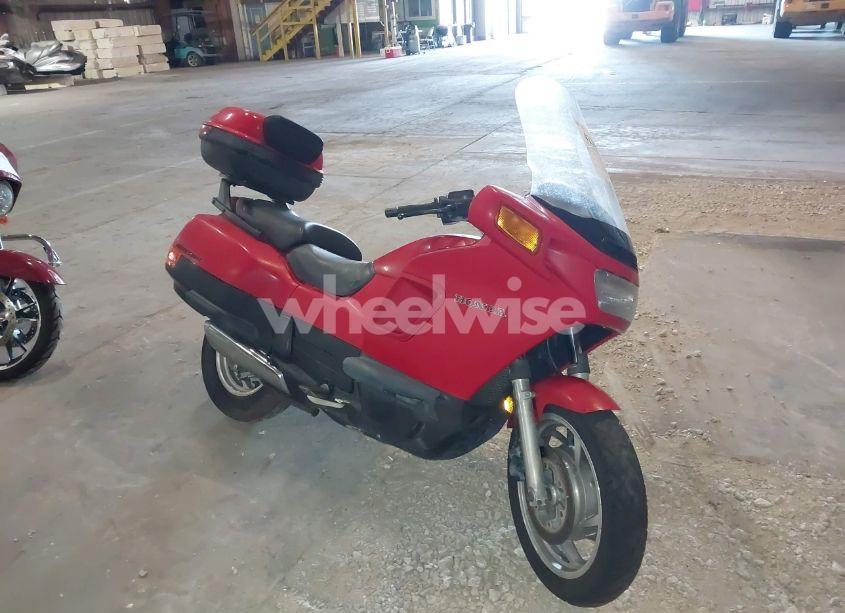 1997 Honda Pc800 (VIN JH2RC3401VM500055) main photo