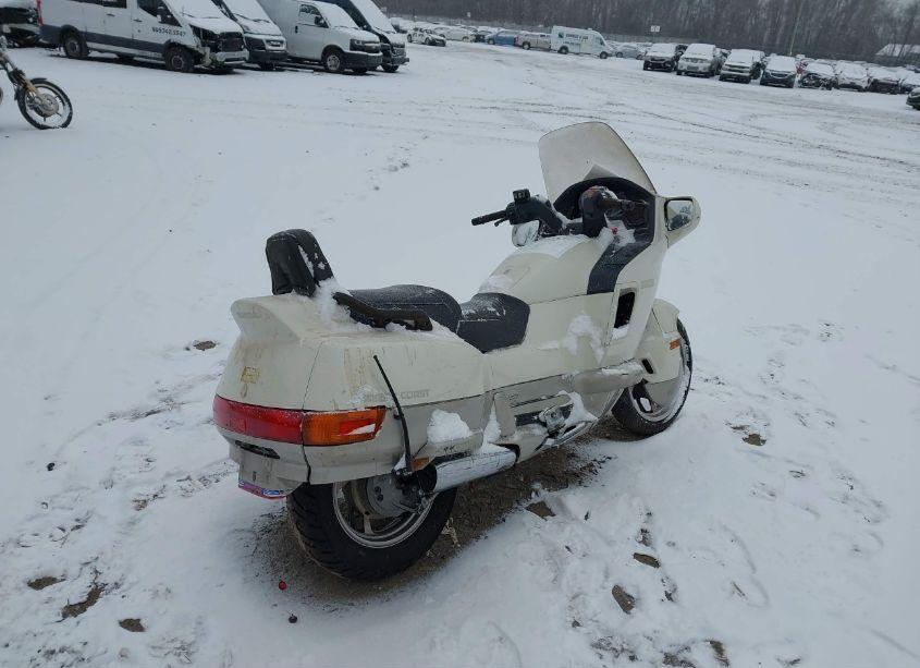 Photo 4 of 1989 Honda Pc800 (VIN JH2RC3405KM002887)