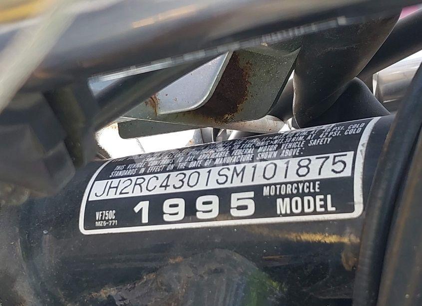 Photo 10 of 1995 Honda Vf750 C (VIN JH2RC4301SM101875)