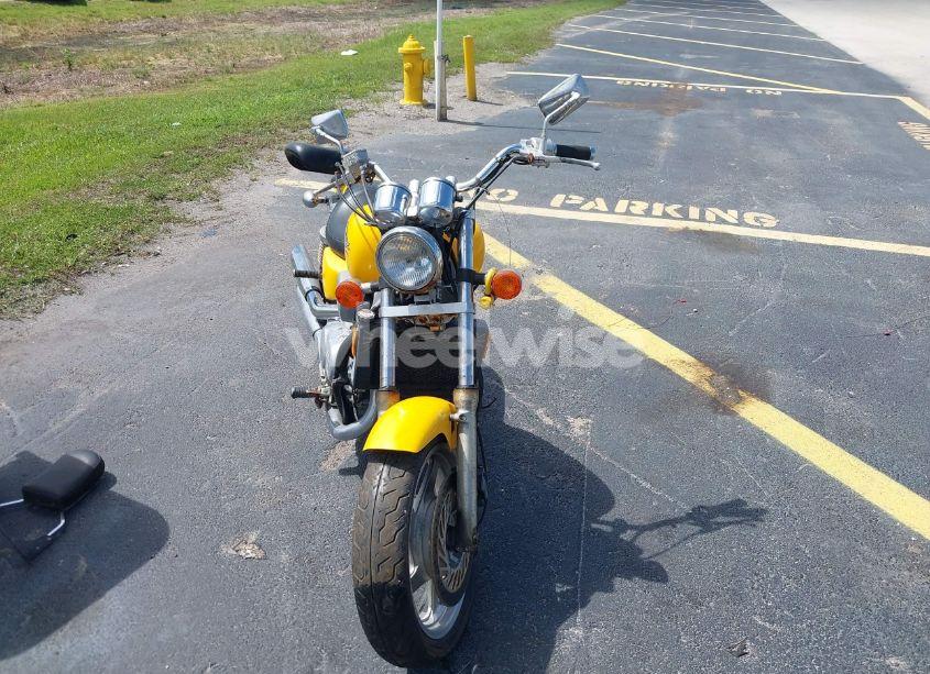 Photo 5 of 1995 Honda Vf750 C (VIN JH2RC4301SM101875)