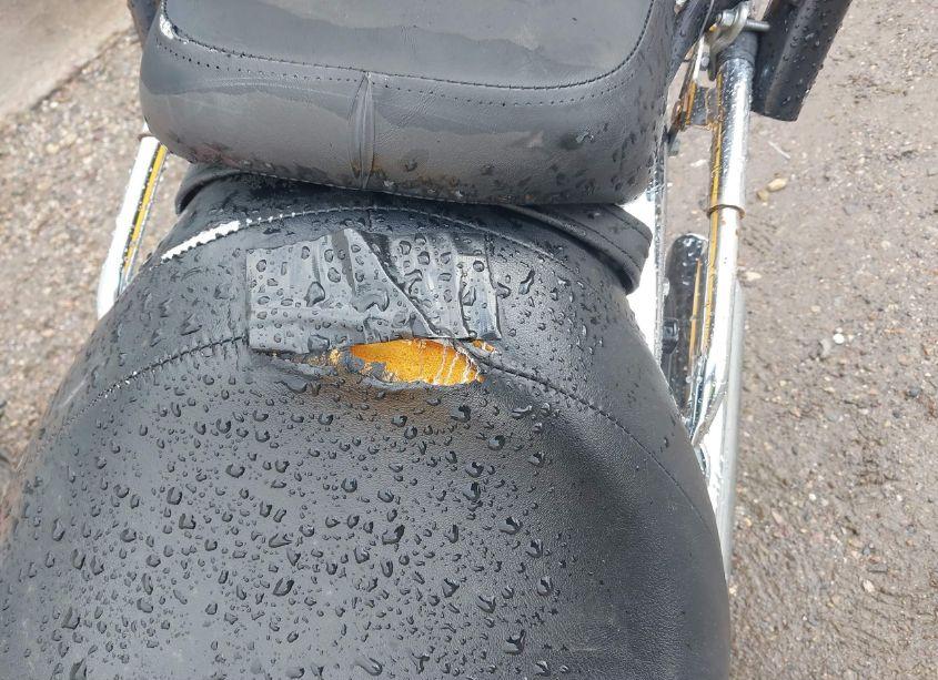 Photo 18 of 1994 Honda Vf750 C (VIN JH2RC4308RM003999)