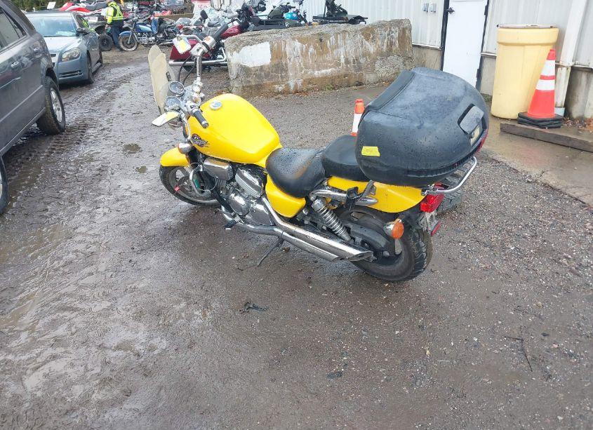 Photo 4 of 1994 Honda Vf750 C (VIN JH2RC4308RM003999)