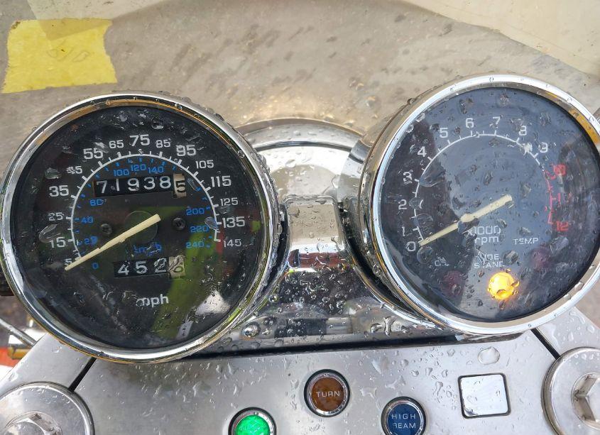 Photo 7 of 1994 Honda Vf750 C (VIN JH2RC4308RM003999)