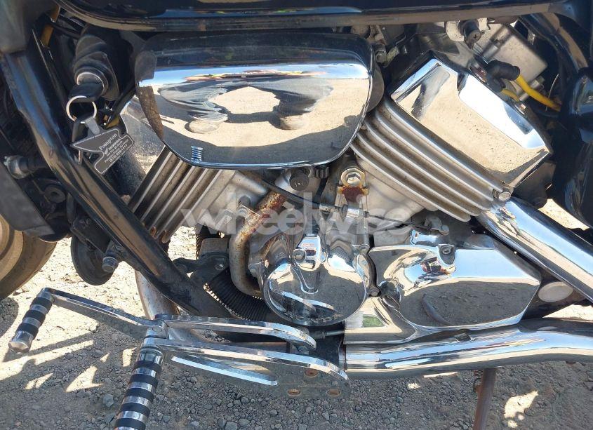 Photo 9 of 1998 Honda Vf750 C (VIN JH2RC4309WM400715)