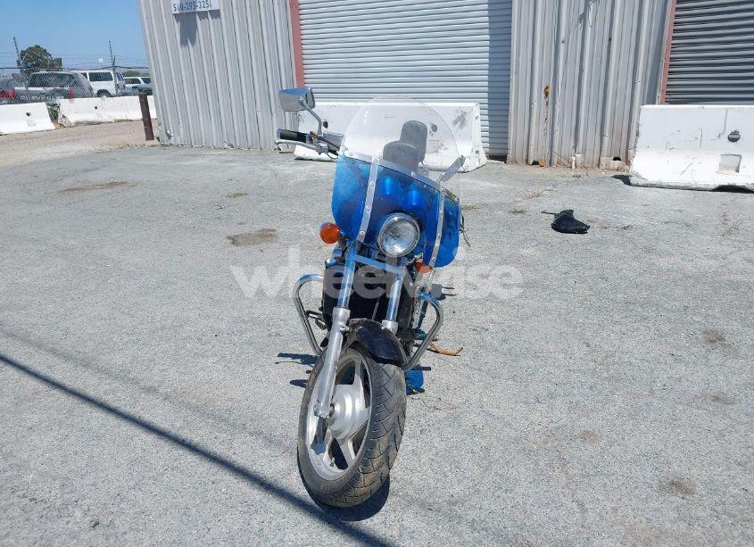 Photo 5 of 1998 Honda Vf750 C2 (VIN JH2RC4345WM300100)