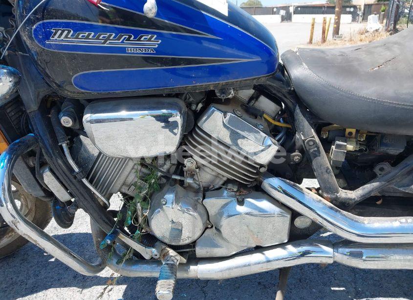 Photo 9 of 1998 Honda Vf750 C2 (VIN JH2RC4345WM300100)