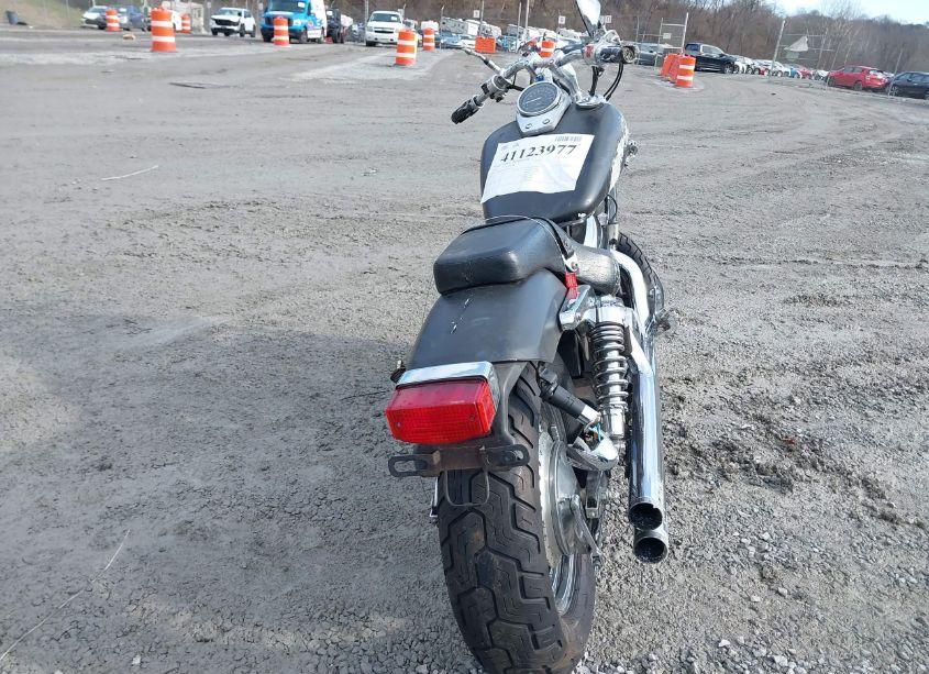 Photo 6 of 2001 Honda Vt750 DC (VIN JH2RC44001K503248)