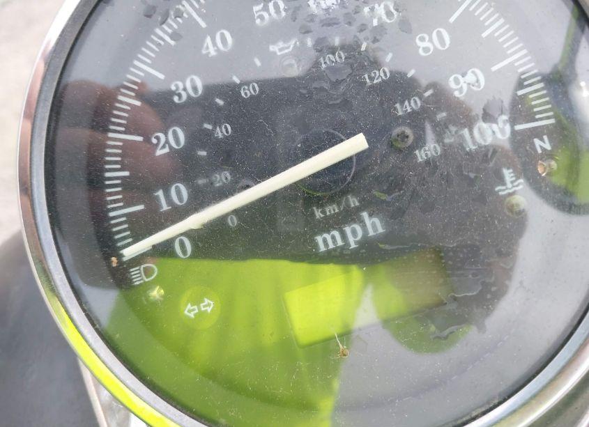 Photo 7 of 2001 Honda Vt750 DC (VIN JH2RC44001K503248)