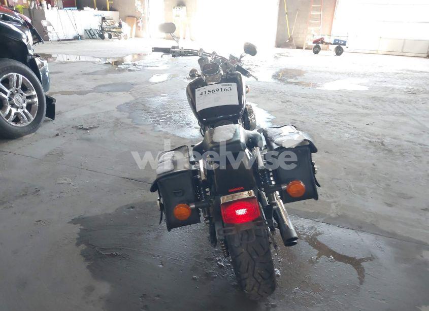 Photo 6 of 2002 Honda Vt750 DC (VIN JH2RC44022K620119)