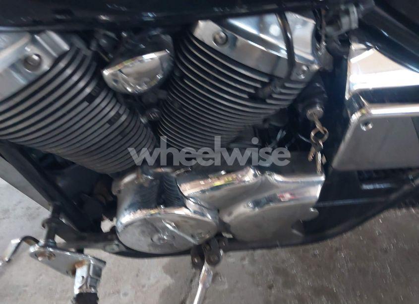 Photo 8 of 2002 Honda Vt750 DC (VIN JH2RC44022K620119)