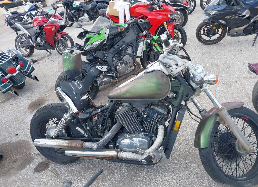 Photo 11 of 2003 Honda Vt750 DCA (VIN JH2RC44193M700399)