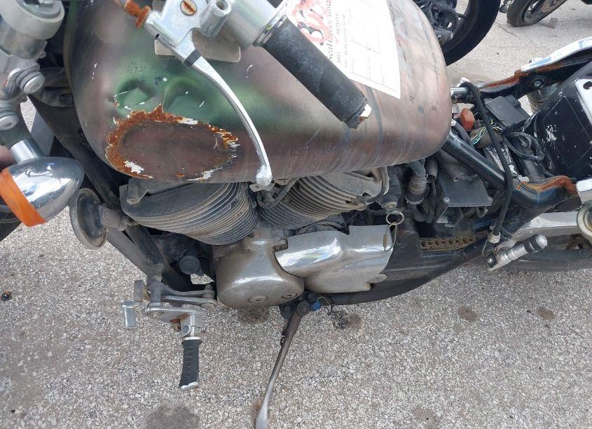Photo 9 of 2003 Honda Vt750 DCA (VIN JH2RC44193M700399)