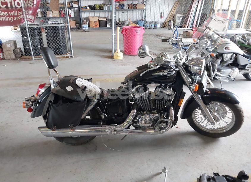 Photo 13 of 2001 Honda Vt750 CD (VIN JH2RC44341K500704)