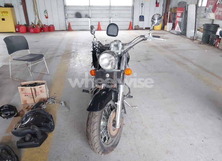 Photo 5 of 2001 Honda Vt750 CD (VIN JH2RC44341K500704)