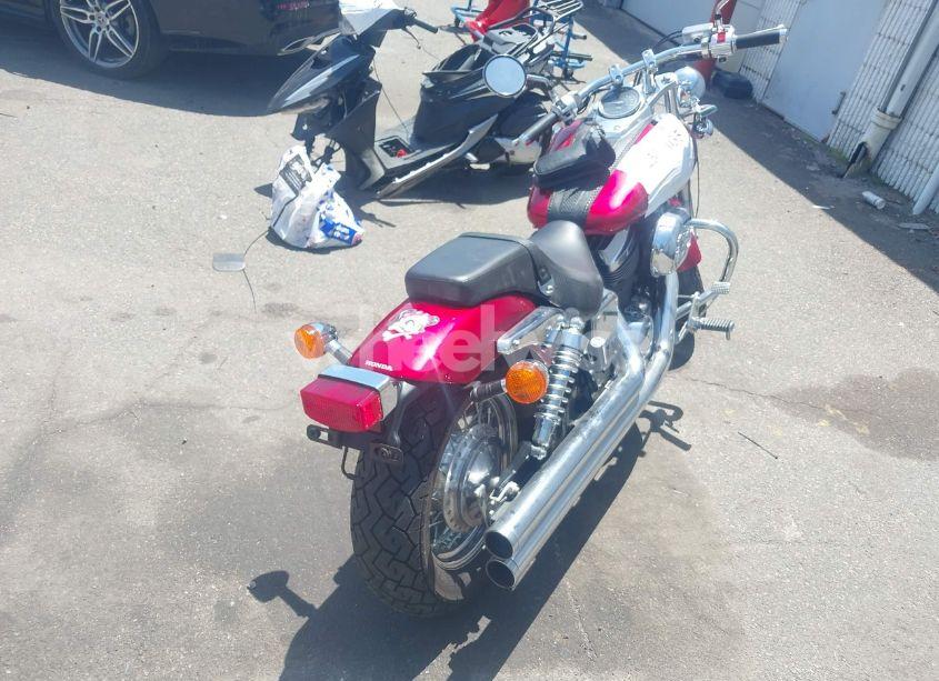 Photo 4 of 2006 Honda Vt750 CDA (VIN JH2RC44446M001552)