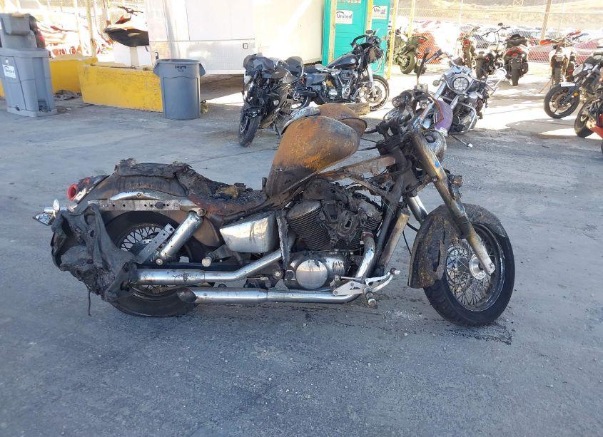 Photo 11 of 2000 Honda Vt750 CD (VIN JH2RC4448YM200025)