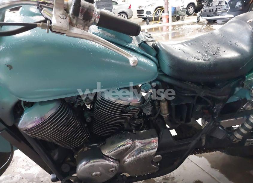 Photo 16 of 1999 Honda Vt750 CD2 (VIN JH2RC4460XM102847)