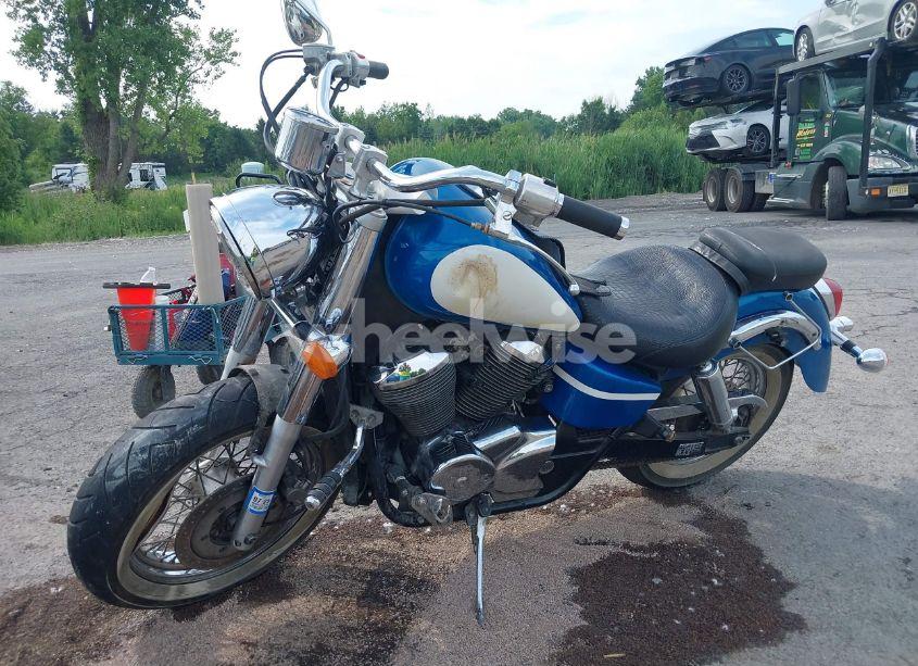 Photo 2 of 1999 Honda Vt750 CD2 (VIN JH2RC4462XM102270)