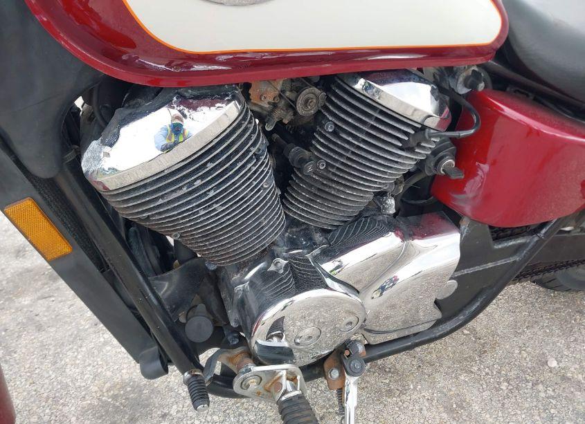 Photo 9 of 2001 Honda Vt750 CD2 (VIN JH2RC44641K502558)