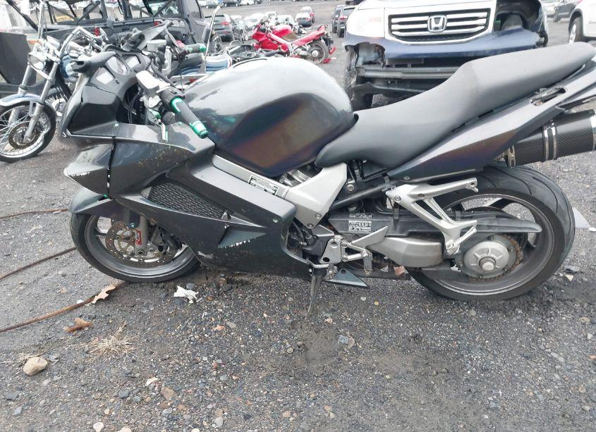 Photo 13 of 2008 Honda Vfr800 N/A (VIN JH2RC46018M000114)