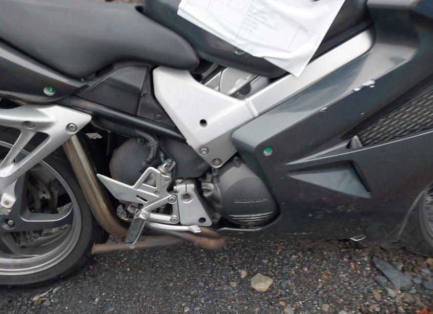 Photo 8 of 2008 Honda Vfr800 N/A (VIN JH2RC46018M000114)