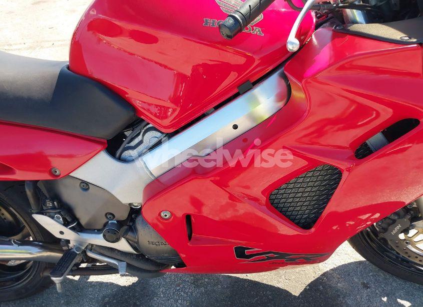 Photo 8 of 1999 Honda Vfr800 F1 (VIN JH2RC4601XM100227)