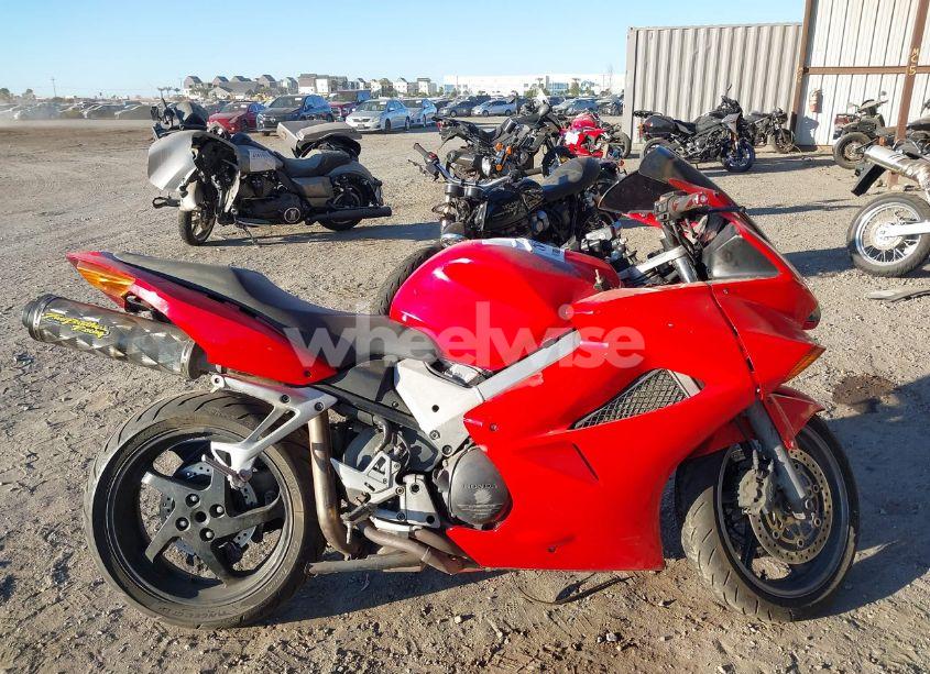 Photo 11 of 2004 Honda Vfr800 (VIN JH2RC46134M601186)