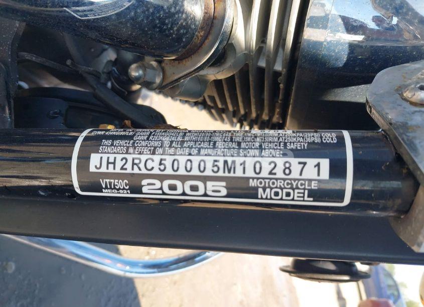 Photo 10 of 2005 Honda Vt750 C (VIN JH2RC50005M102871)