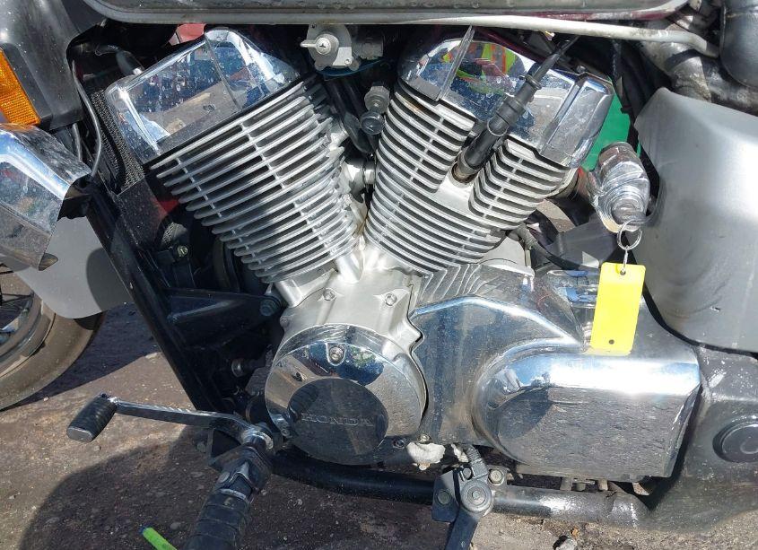 Photo 9 of 2004 Honda Vt750 C (VIN JH2RC50054K012822)