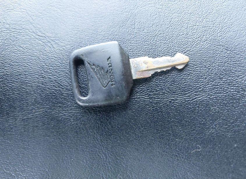 Photo 11 of 2004 Honda Vt750 C (VIN JH2RC50054M003218)