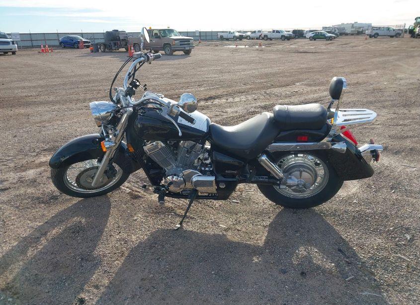 Photo 13 of 2006 Honda Vt750 C (VIN JH2RC500X6M201134)
