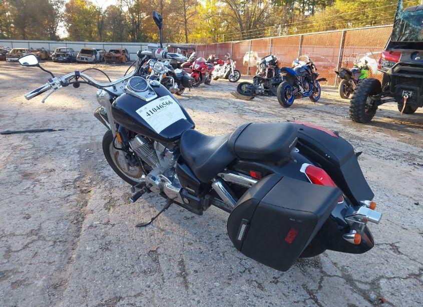 Photo 3 of 2006 Honda Vt750 C (VIN JH2RC500X6M203482)