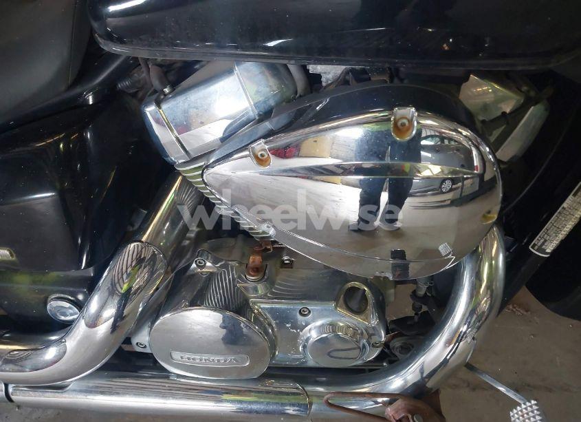 Photo 8 of 2006 Honda Vt750 C (VIN JH2RC50136M200044)