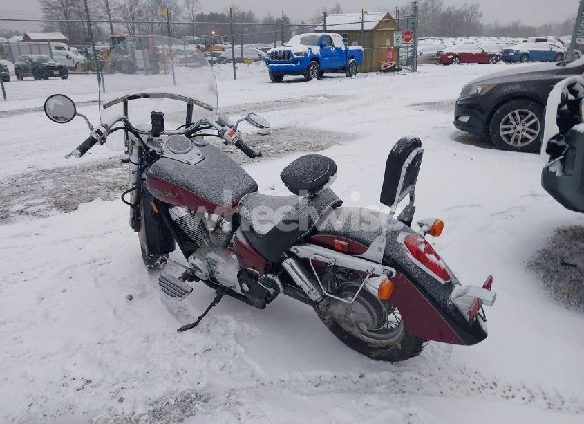 Photo 4 of 2004 Honda Vt750 CA (VIN JH2RC50304K013743)