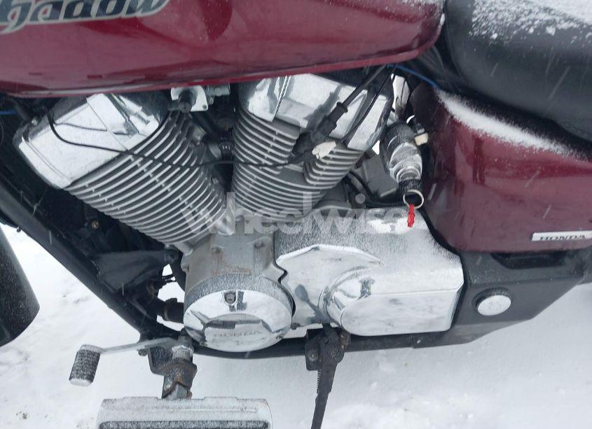 Photo 8 of 2004 Honda Vt750 CA (VIN JH2RC50304K013743)
