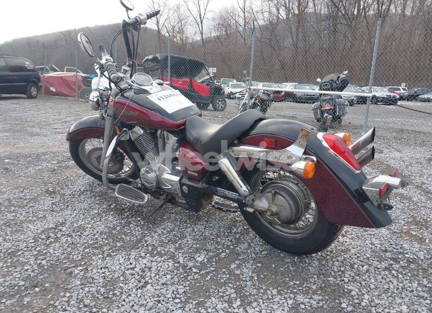 Photo 3 of 2004 Honda Vt750 CA (VIN JH2RC50334M001218)