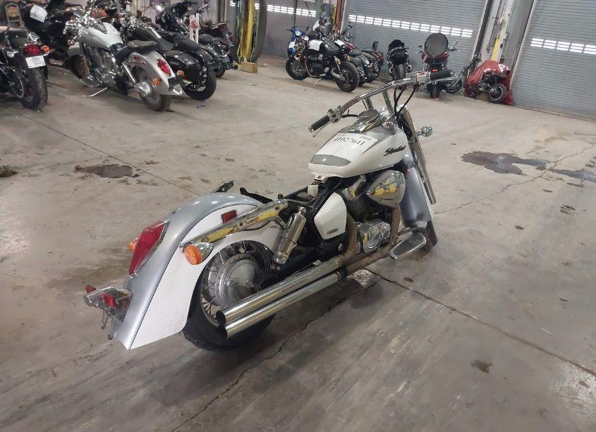 Photo 4 of 2005 Honda Vt750 CA (VIN JH2RC50345M101393)